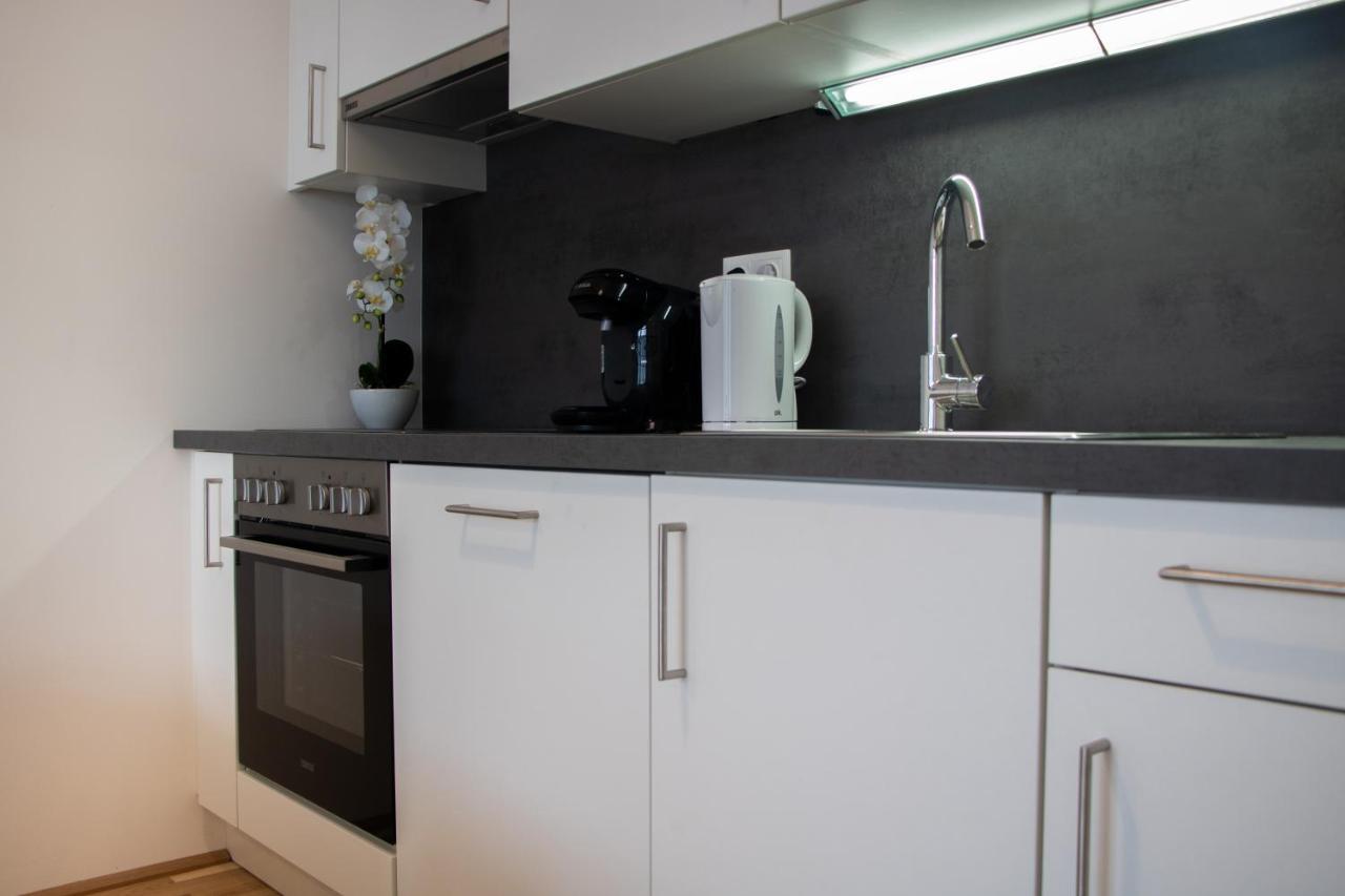 Flat2Go Modern Apartments - Harmony Of City And Nature Вена Экстерьер фото