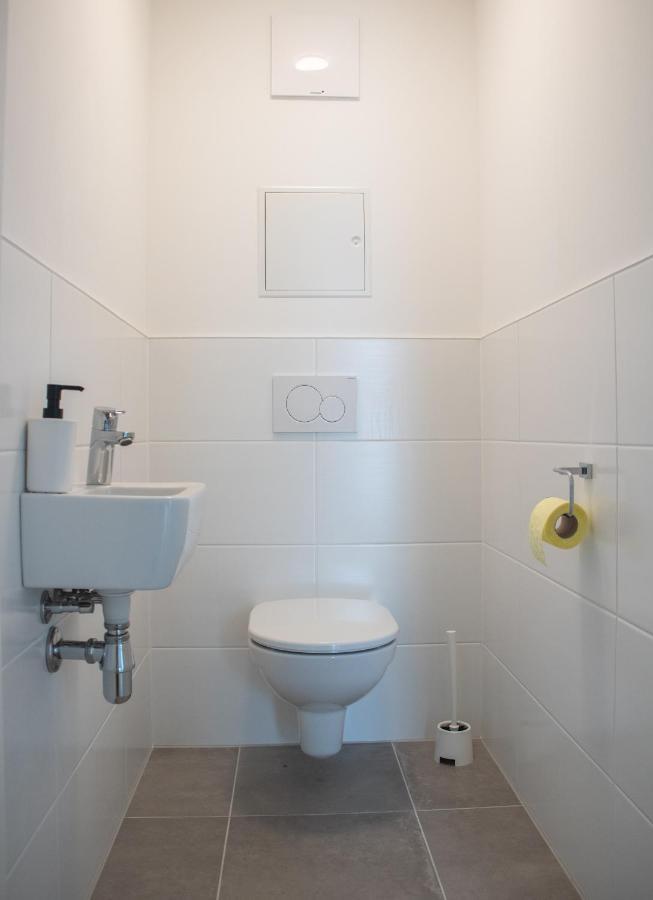 Flat2Go Modern Apartments - Harmony Of City And Nature Вена Экстерьер фото