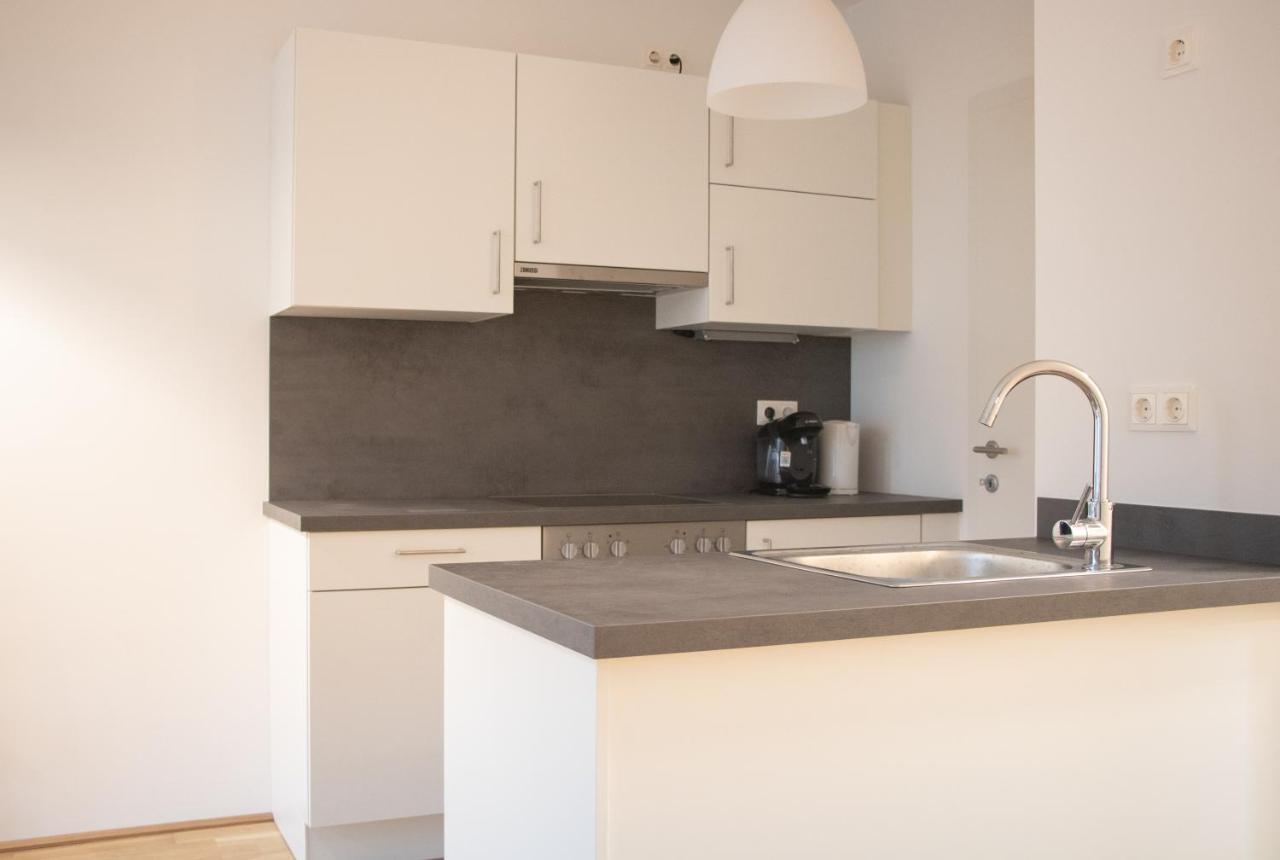 Flat2Go Modern Apartments - Harmony Of City And Nature Вена Экстерьер фото