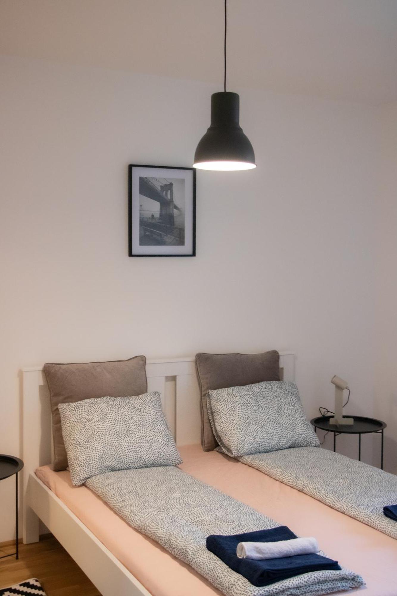 Flat2Go Modern Apartments - Harmony Of City And Nature Вена Экстерьер фото